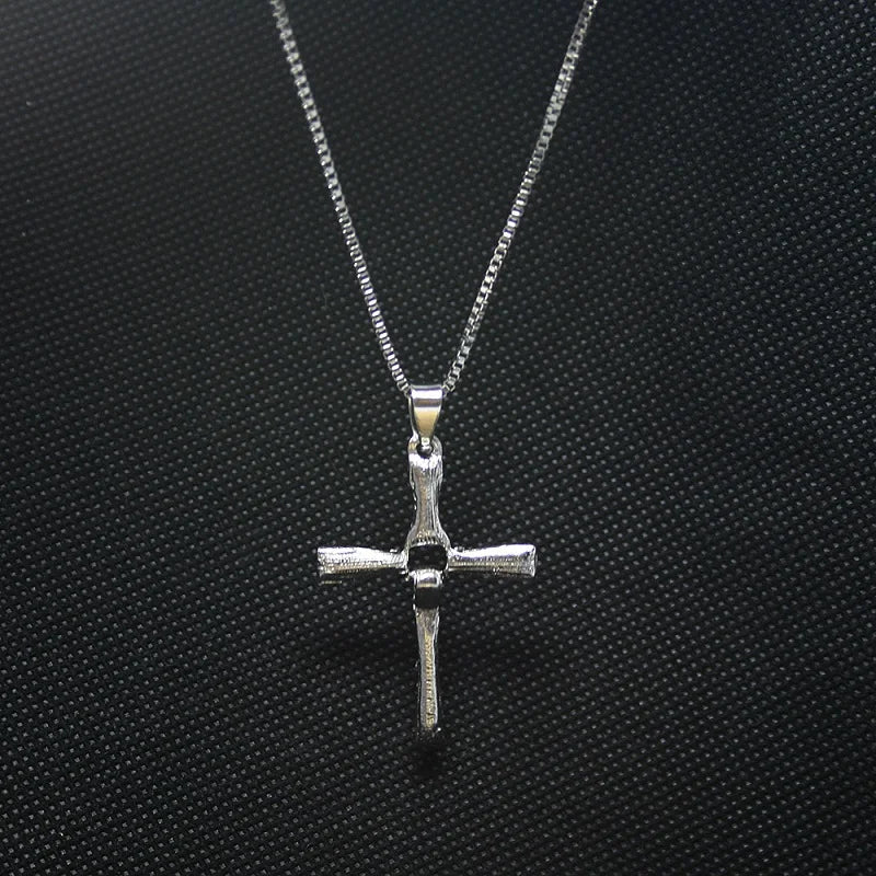 The Fast And The Furious Dominic Toretto Vin Movie Jewelry Classic Rhinestone Charms Pendant Sliver Cross Alloy Necklaces Men