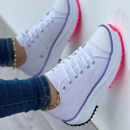 Flat sneakers with laces in various colors for Women