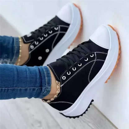 Flat sneakers with laces in various colors for Women