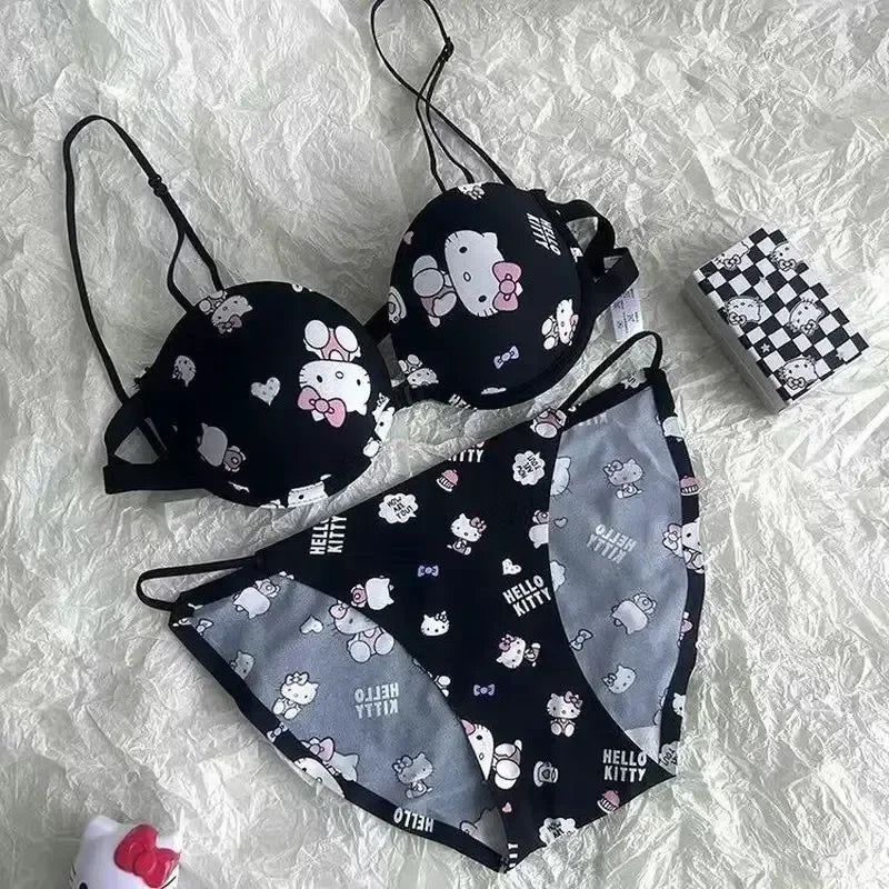 Comic underwear, bra and panties gift for young girls