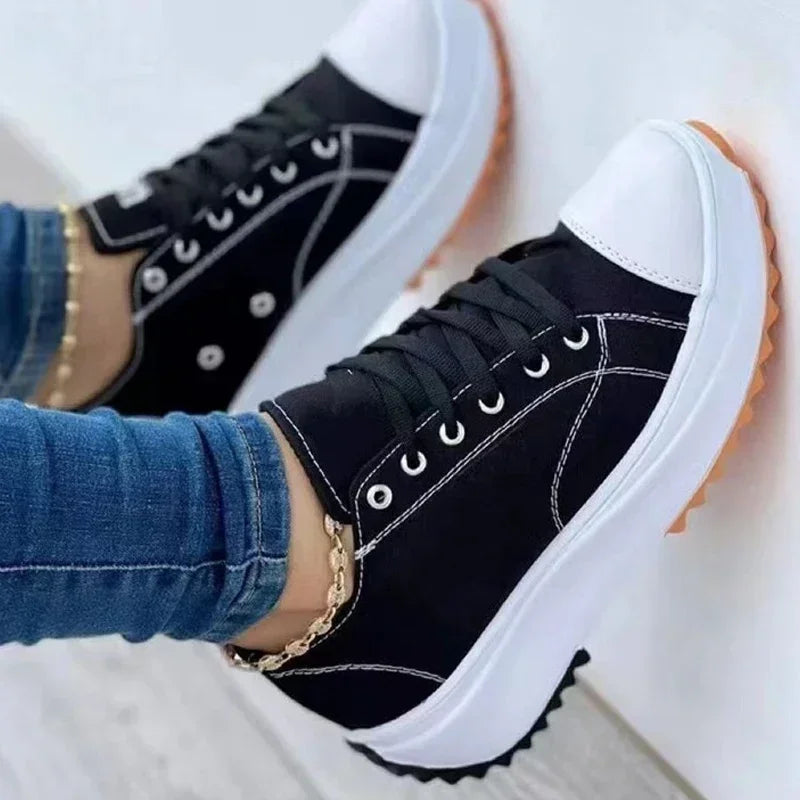 Flat sneakers with laces in various colors for Women